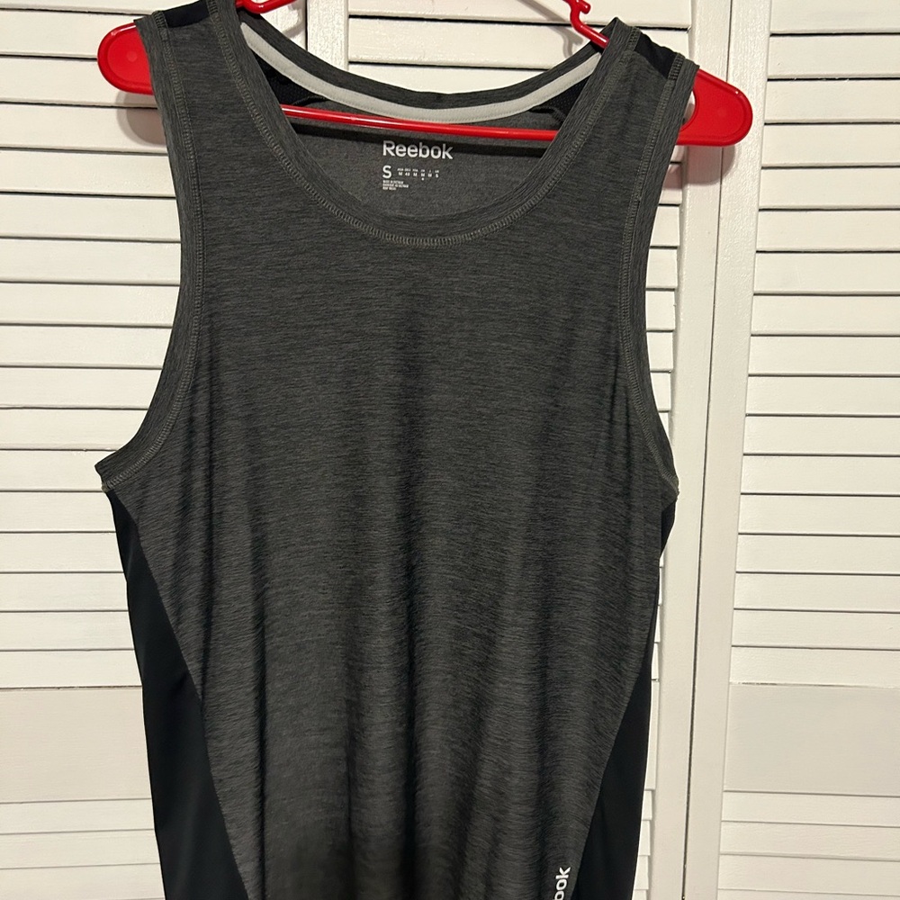 Men’s Reebok tank